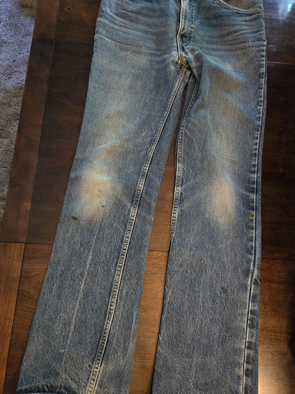 Levi's Men's Faded Blue Bootcut Jeans - Picture 10 of 16